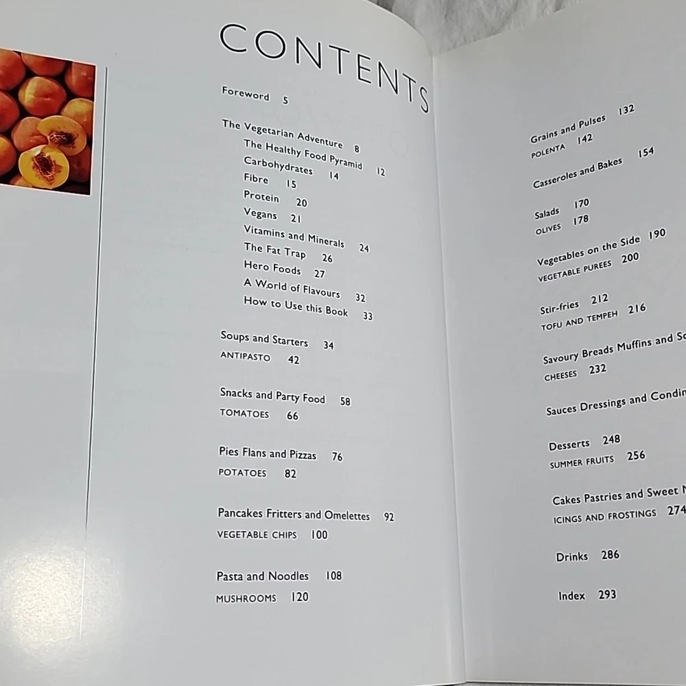 The Essential Vegetarian Cookbook‎